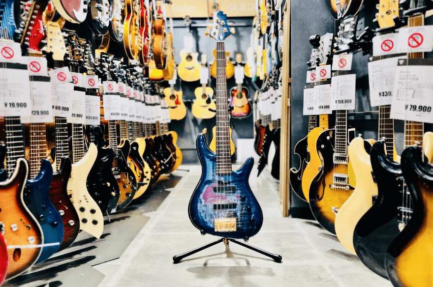 ベース商品画像「Sugi Guitars Night Breeze NB5HR EM/ASH2P SBL」